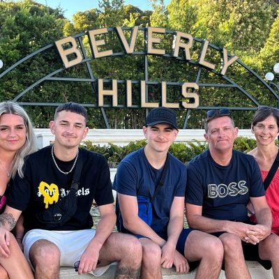 Beverly hills sign family los angeles bus tour